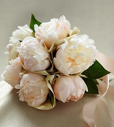 The Simple Sophistication&trade; Bouquet